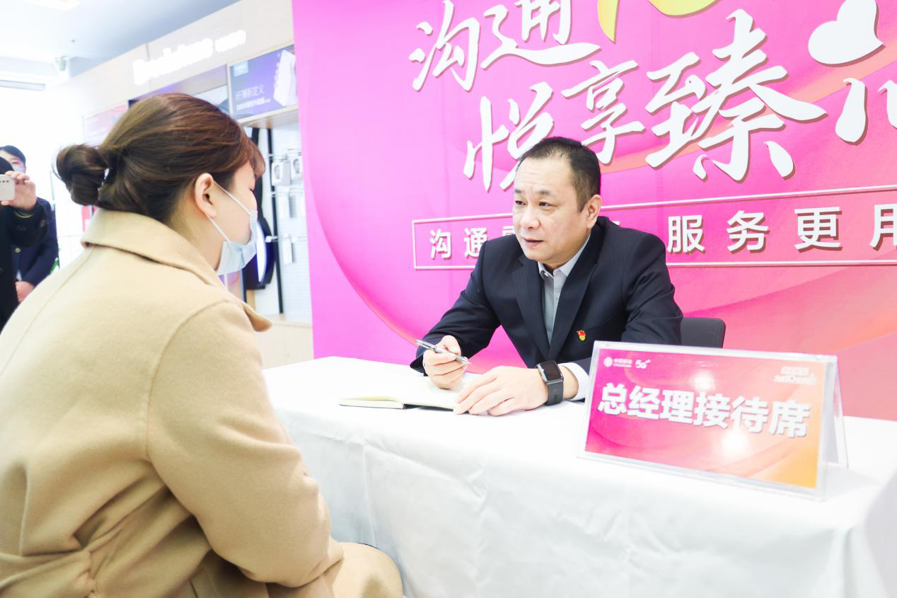 解锁无界沟通:深度解析有道手机版跨软件翻译